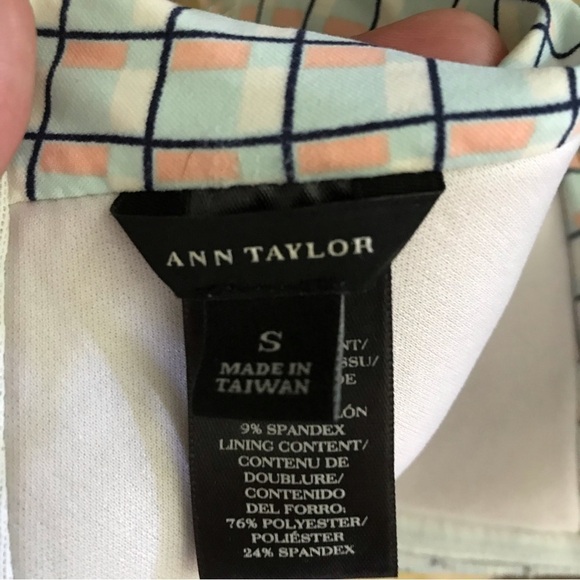 Ann Taylor halter bikini swim suit bra top only.  Size small. - Picture 7 of 8